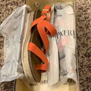 Patrizia sandals size 6.5 orange